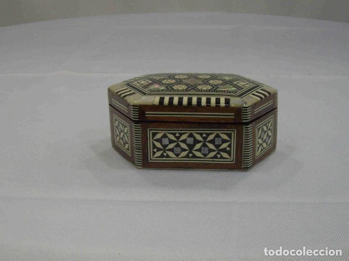 Blechdosen und Kisten: CAJA NACAR PEQUE&Ntilde;A HEXAGONAL