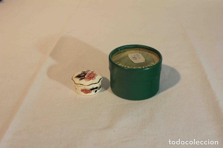 Blechdosen und Kisten: CAJITA PORCELANA FLOR AZUL