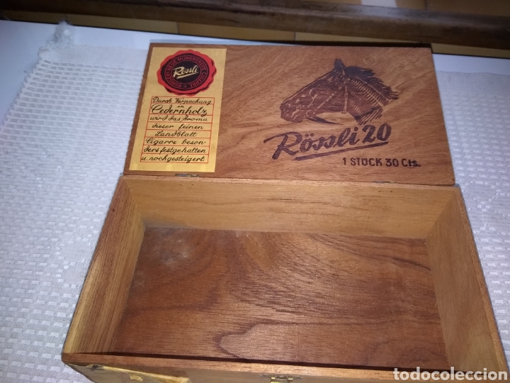 Cajas y cajitas met&aacute;licas: CAJA TABACO R&Ouml;SSLI 20 . DE MADERA - Foto 2