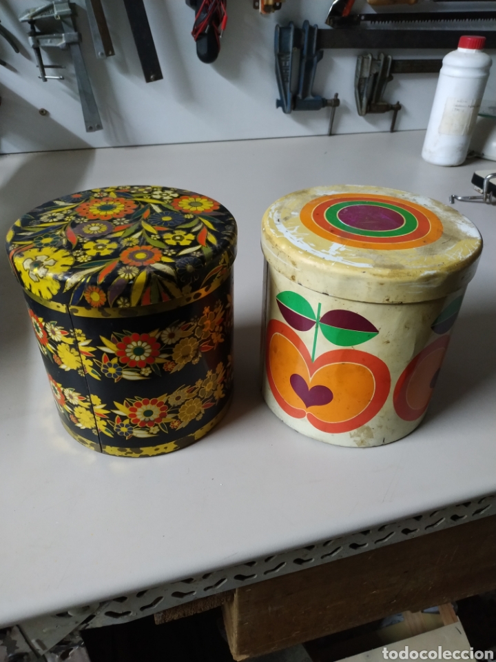 Cajas y cajitas met&aacute;licas: Lote cajas redondeadas de cola cao