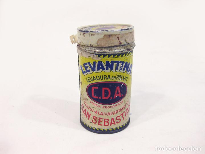 Boxes and metal boxes: Bote de lata litografiada. Levadura. Levantina. Toqui Alai,San Sebasti&aacute;n.