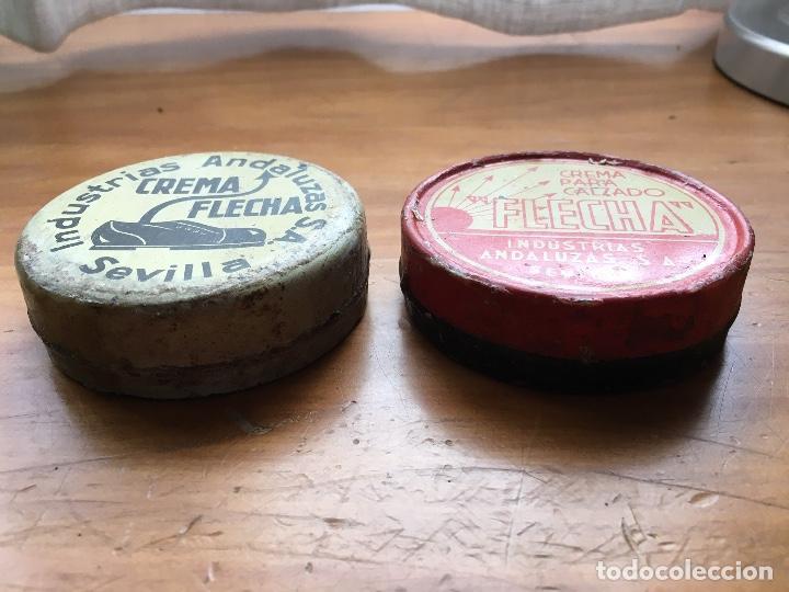 Cajas y cajitas met&aacute;licas: LOTE DE DOS LATAS DE BET&Uacute;N FLECHA - Foto 2