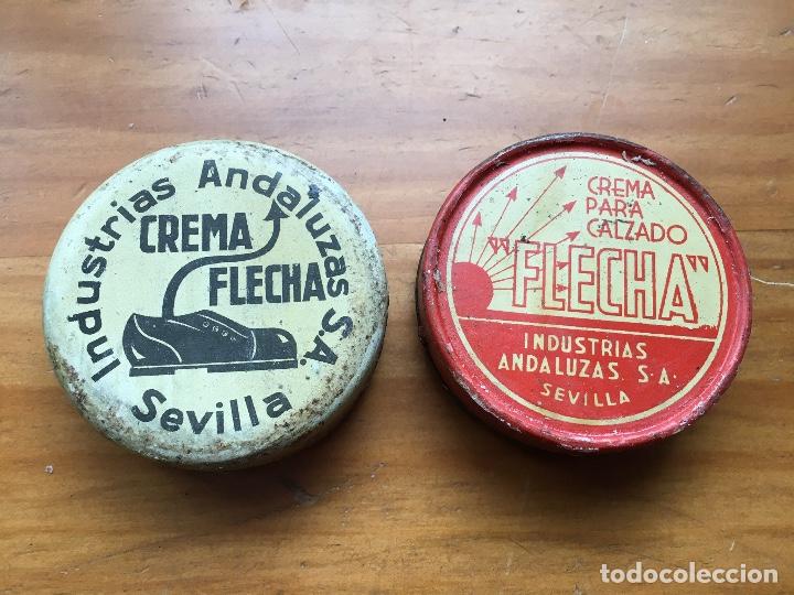 Cajas y cajitas met&aacute;licas: LOTE DE DOS LATAS DE BET&Uacute;N FLECHA - Foto 1