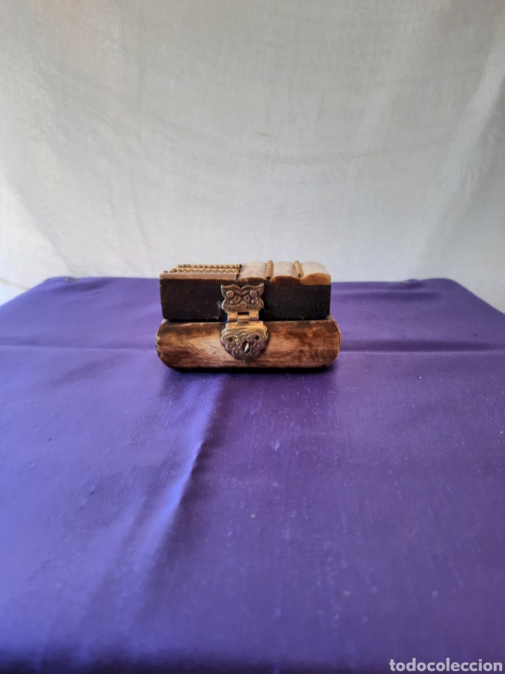 Cajas y cajitas met&aacute;licas: Cajita de hueso decorativa
