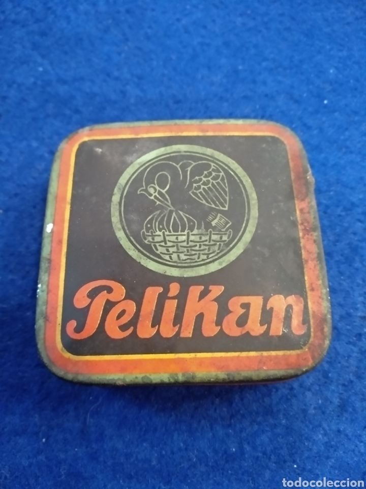 Cajas y cajitas met&aacute;licas: Antigua caja hojalata Pelikan.