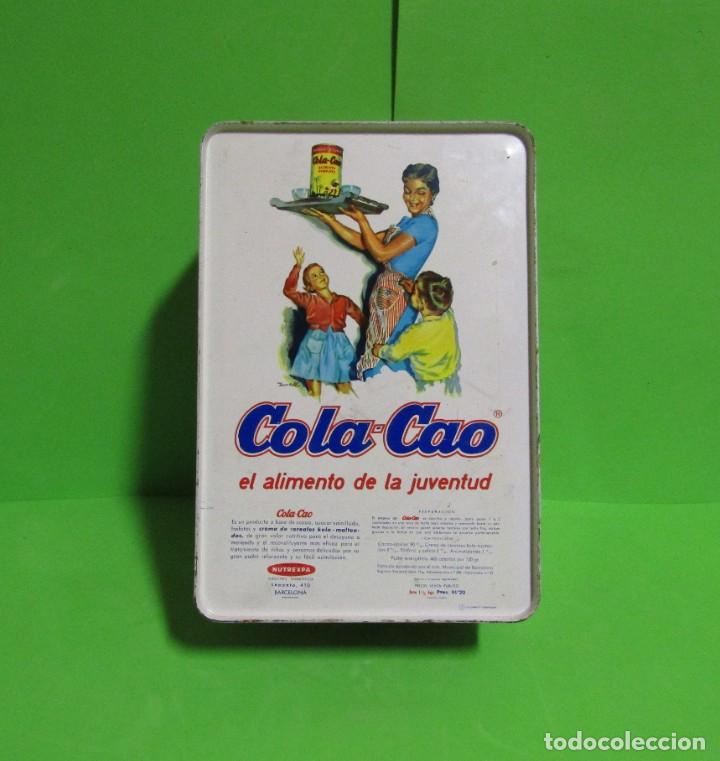 Cajas y cajitas met&aacute;licas: ANTIGUA CAJA METALICA DE COLA-CAO VACIA CONSERVA EL PRECINTO DE APERTURA
