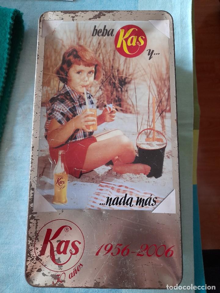 Blechdosen und Kisten: KAS LATA METAL 50 ANIVERSARIO 1956 2006 BEBA KAS Y NADA M&Aacute;S
