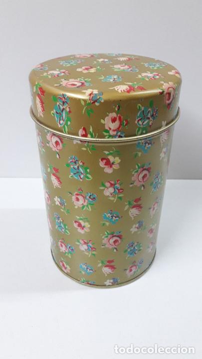 Boxes and metal boxes: CAJA - BOTE - LATA DE CAFES MARCILLA . MEDIDA DE ALTURA 18 CM
