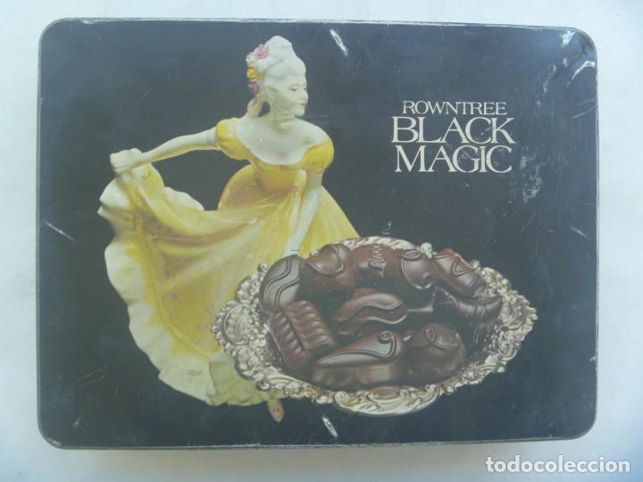 Boxes and metal boxes: CAJA DE MEAL DE BOMBONES DE CHOCOLATE ROWNTREE BLACK MAGIC . REINO UNIDO, REGISTRADA EN VENEZUELA