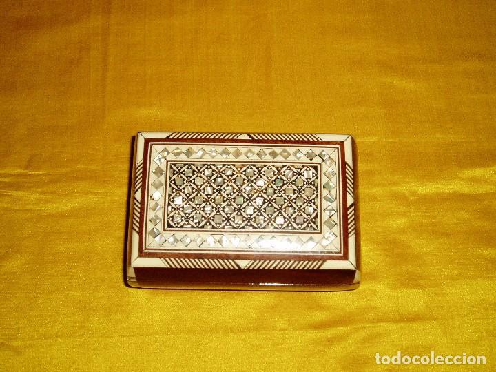 Cajas y cajitas met&aacute;licas: Cajita Taraceada Persa - Foto 2