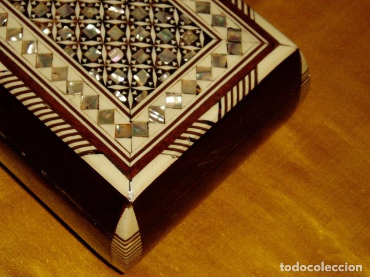 Cajas y cajitas met&aacute;licas: Cajita Taraceada Persa - Foto 3