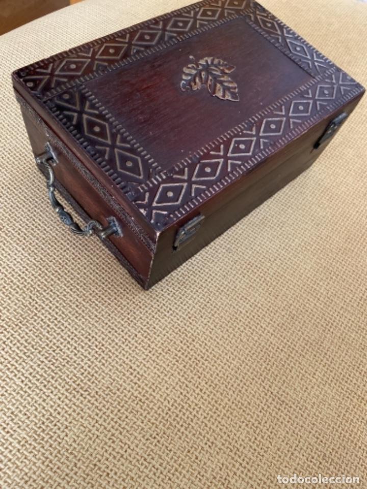Cajas y cajitas met&aacute;licas: Caja madera Cristian lay - Foto 5