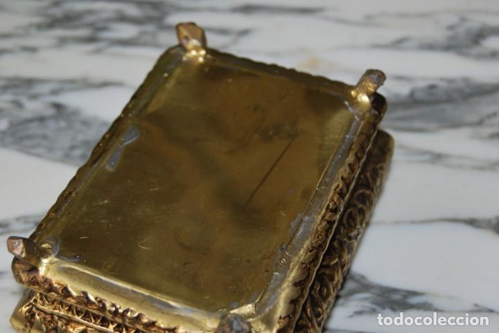 Cajas y cajitas met&aacute;licas: ANTIGUA CAJA DE BRONCE - JOYERO - Foto 12