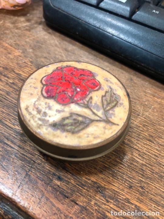Cajas y cajitas met&aacute;licas: CAJA JOYERO PASTILLERO DE METAL Y ESMALTE - MEDIDA 4,5X2 CM