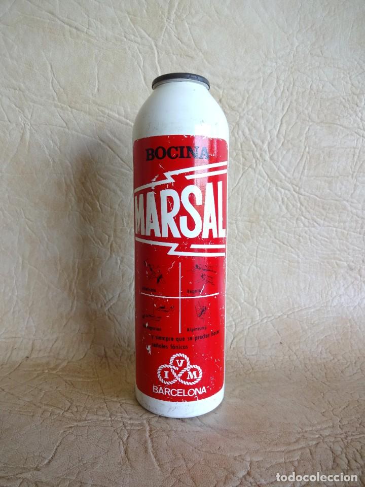 Cajas y cajitas met&aacute;licas: antiguo bote para bocina maritima marsal sin usar!!