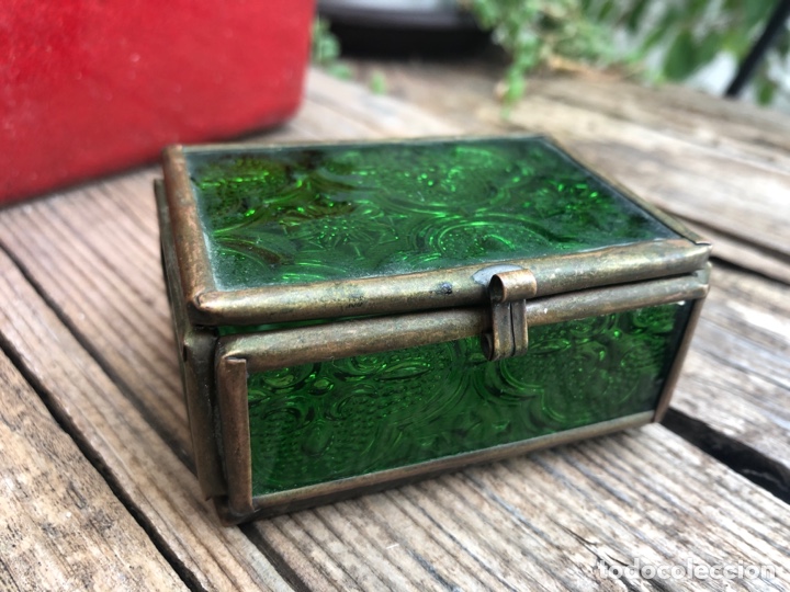 Cajas y cajitas met&aacute;licas: JOYERO CAJITA VINTAGE ANTIGUA DE METAL Y CRISTAL. VER FOTOGRAF&Iacute;AS Y DESCRIPCI&Oacute;N. RARO.