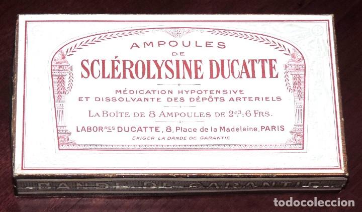 Blechdosen und Kisten: CAJA DE CARTON DE AMPOLLAS DE SCLEROLYSINE DUCATTE, MEDICATION HYPOTENSIVE ET DISSOLVANTE DES DEPOTS