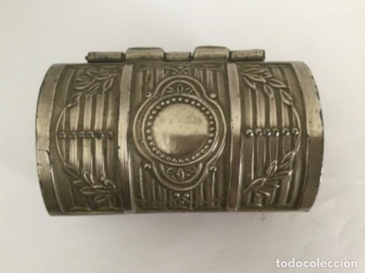 Cajas y cajitas met&aacute;licas: ANTIGUO COFRE, JOYERO - Foto 9