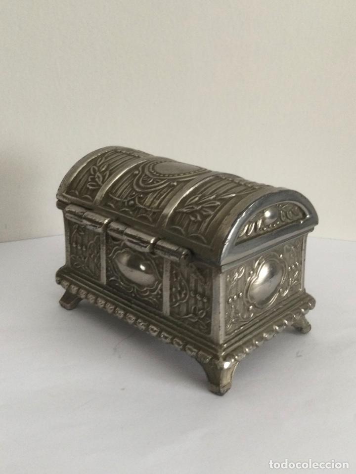 Cajas y cajitas met&aacute;licas: ANTIGUO COFRE, JOYERO - Foto 7