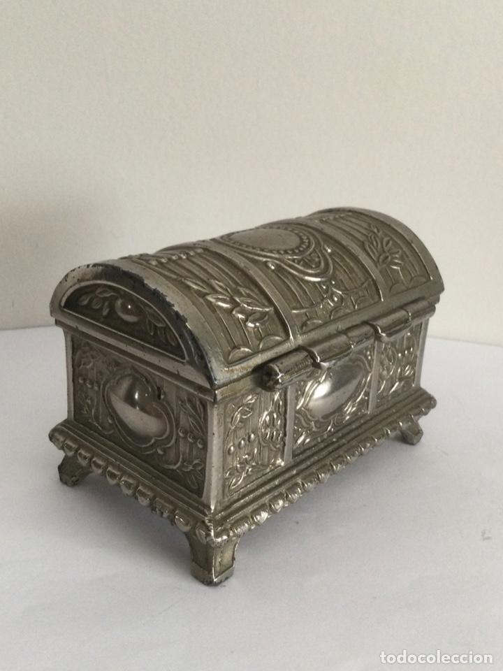 Cajas y cajitas met&aacute;licas: ANTIGUO COFRE, JOYERO - Foto 8