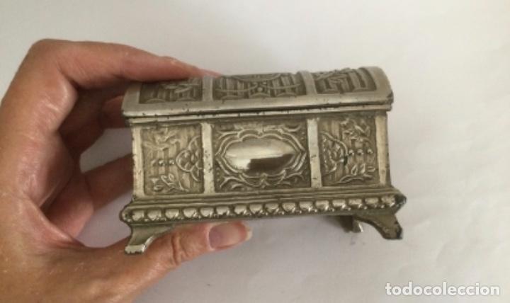 Cajas y cajitas met&aacute;licas: ANTIGUO COFRE, JOYERO - Foto 12