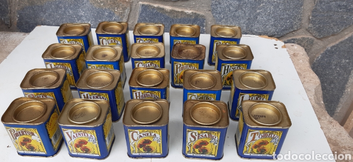 Cajas y cajitas met&aacute;licas: Veinte latas o especieros diferentes - Foto 2