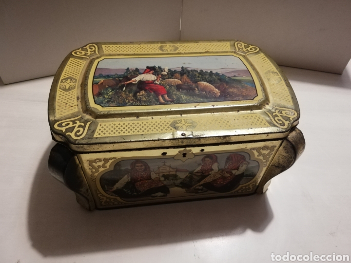 Bo&icirc;tes et petites bo&icirc;tes m&eacute;talliques: Preciosa caja de lata de Rimarte (Lda V de Cambra) 26x20x16