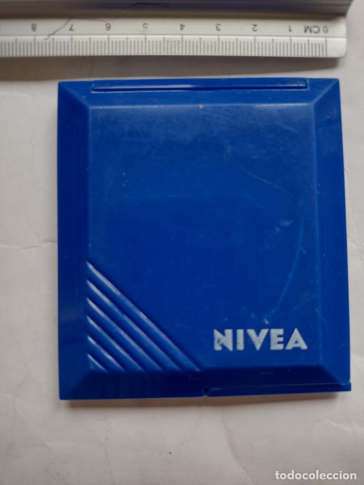 Cajas y cajitas met&aacute;licas: Cajita NIVEA - 2 espejos - A&ntilde;os 80.