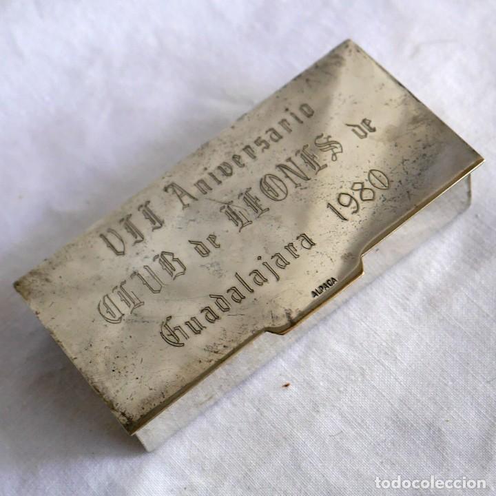 Casse e cassette metalliche: Cajita de alpaca VII Aniversario Club de Leones de Guadalajara 1980