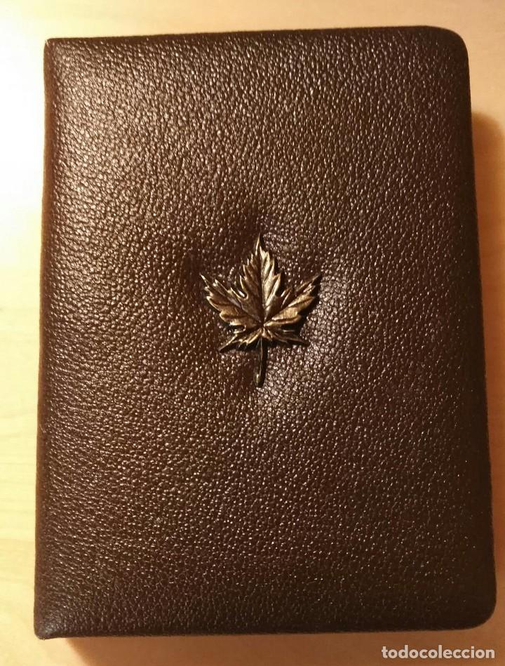 Cajas y cajitas met&aacute;licas: 118 Caja moneda vac&iacute;a piel/polipiel ?? marr&oacute;n - Royal Canadian Mint 1981 - Canad&aacute;