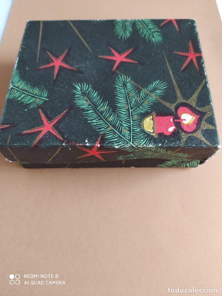 Cajas y cajitas met&aacute;licas: ANTIGUA CAJA CARTON MOTIVO NAVIDE&Ntilde;O DE GUIRNALDA ELECTRICA
