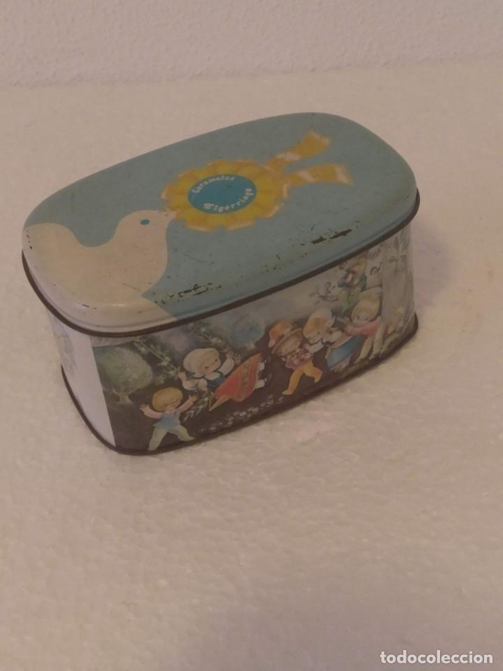Cajas y cajitas met&aacute;licas: CAJA LATON OVALADA CARAMELOS ELGORRIAGA. MOTIVO INFANTIL