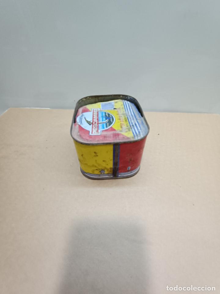 Cajas y cajitas met&aacute;licas: Antigua caja de conserva Pescamar - Foto 4