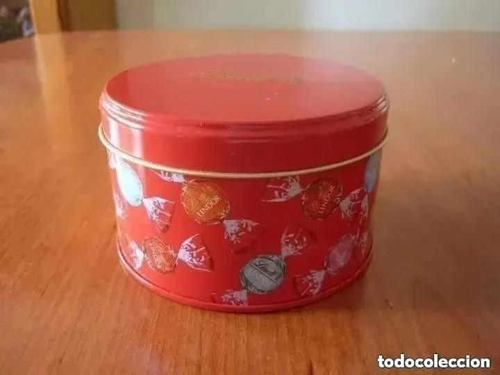 Cajas y cajitas met&aacute;licas: PEQUE&Ntilde;A CAJA MET&Aacute;LICA DE BOMBONES LINDOR, DE LINDT.