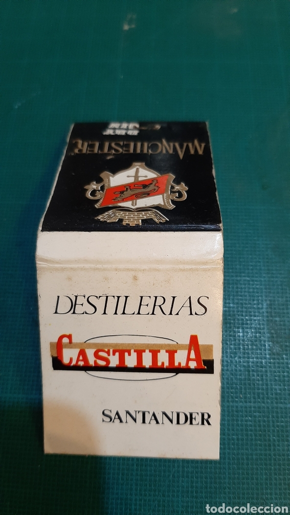 Bo&icirc;tes et petites bo&icirc;tes m&eacute;talliques: 1978 DESTILERIAS CASTILLA SANTANDER MANCHESTER DRY JIN CAJA CERILLAS F&Oacute;SFOROS PUBLICIDAD VINTAGE