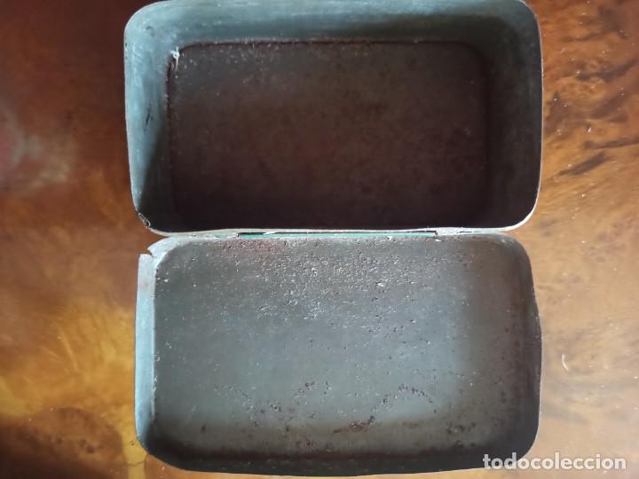 Cajas y cajitas met&aacute;licas: Lata Vichy etat - Foto 4