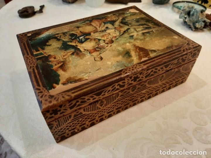 Cajas y cajitas met&aacute;licas: Joyero caja original de &eacute;poca - Foto 3