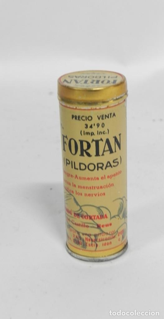 Blechdosen und Kisten: ANTIGUA CAJITA MET&Aacute;LICA FORTAN, P&Iacute;LDORAS, EN BUEN ESTADO, MIDE 7,5 CMS.