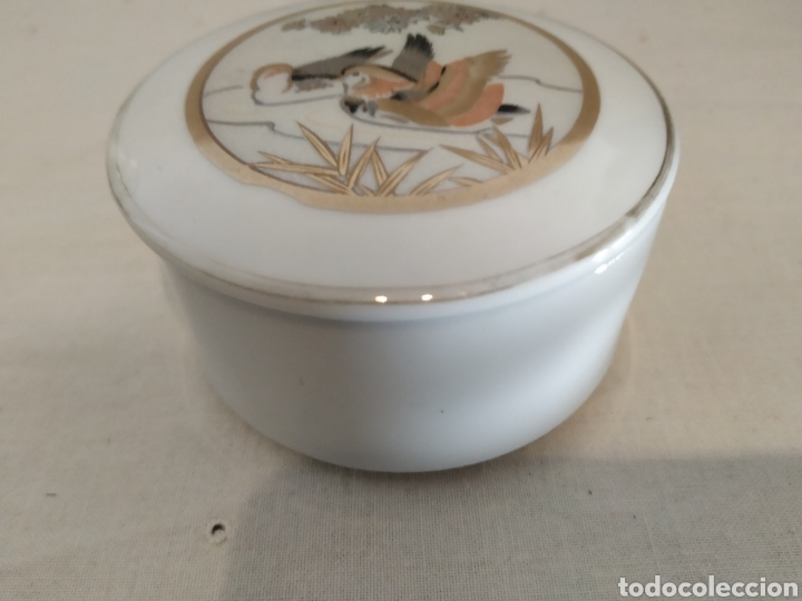 Cajas y cajitas met&aacute;licas: Caja porcelana japonesa antigua