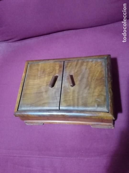 Cajas y cajitas met&aacute;licas: CAJA JOYERO DE RAIZ DE OLIVO