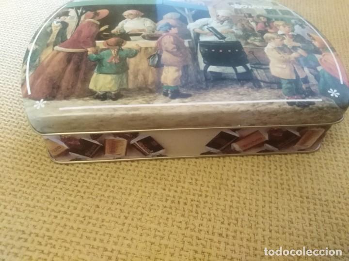 Cajas y cajitas met&aacute;licas: Lata Vda. De Solano - Foto 3