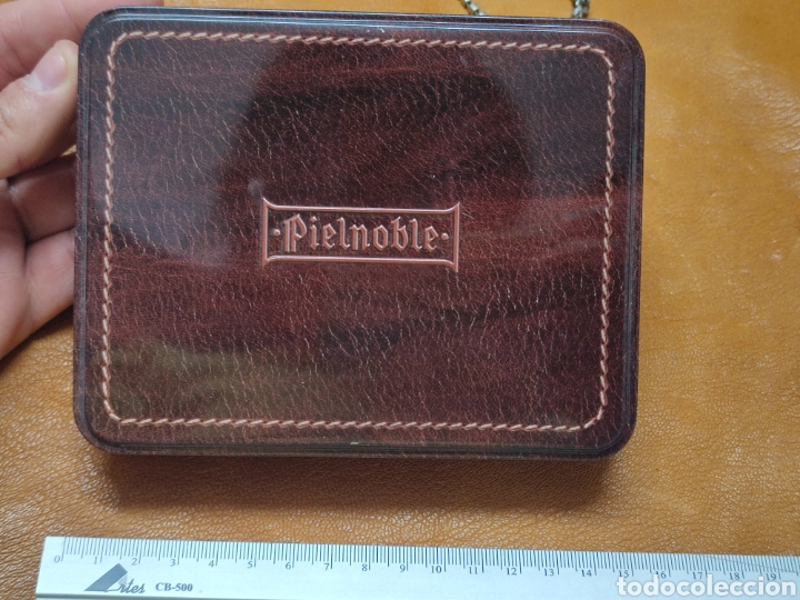 Bo&icirc;tes et petites bo&icirc;tes m&eacute;talliques: Caja metal vac&iacute;a de cartera Piel noble