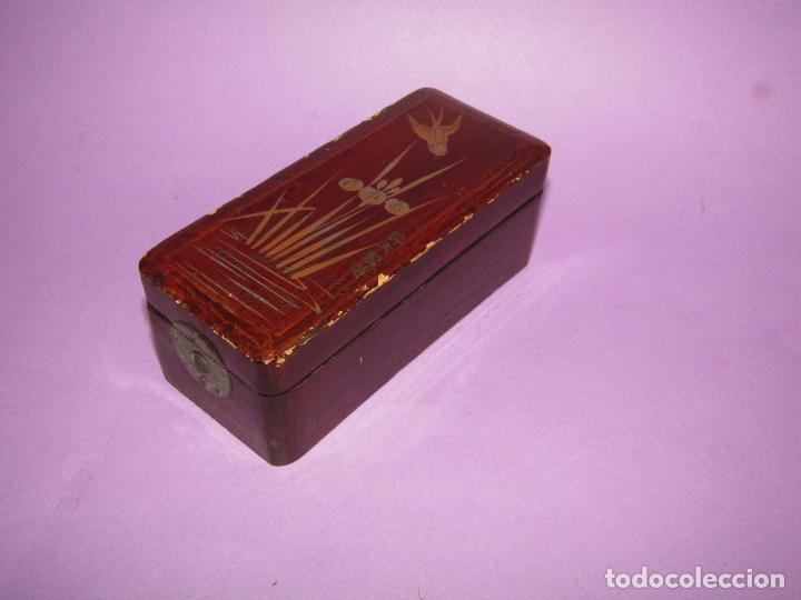 Caixas e caixinhas met&aacute;licas: Antigua Caja de Madera y Dibujos Lacados Chinos