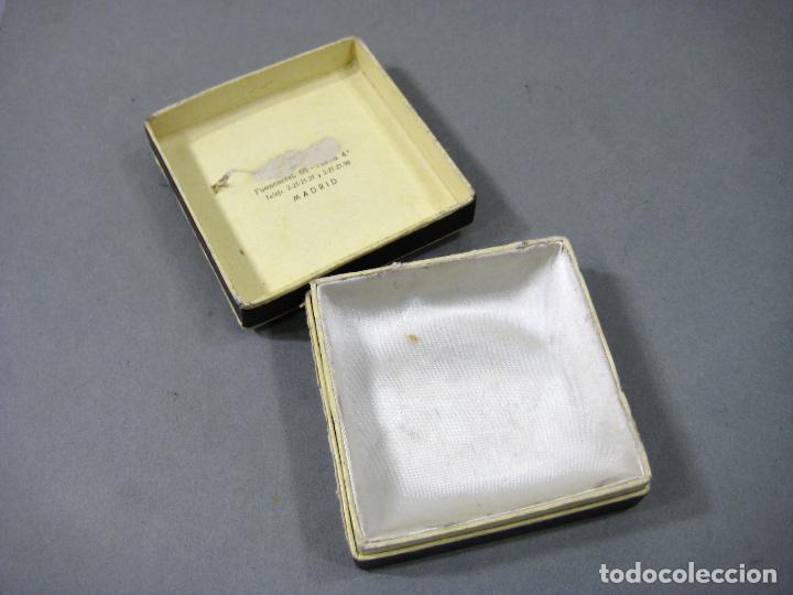 Blechdosen und Kisten: CAJA DE PLACA O MEDALLA MILITAR