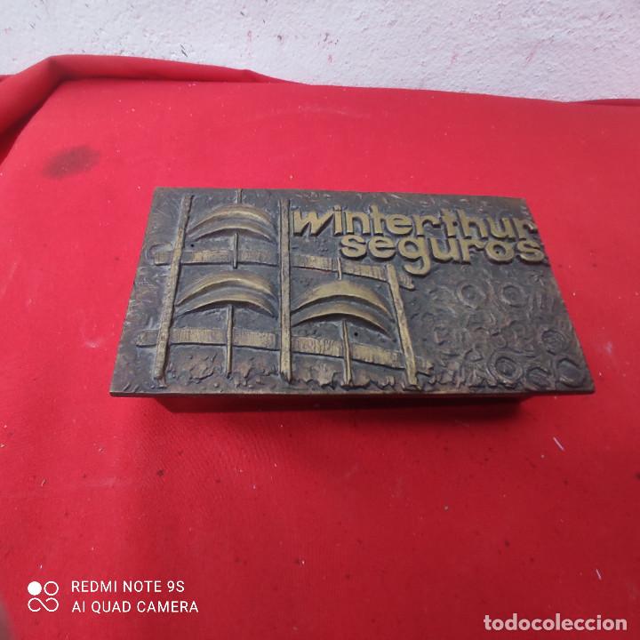 Cajas y cajitas met&aacute;licas: caja con tapa de bronce - Foto 2