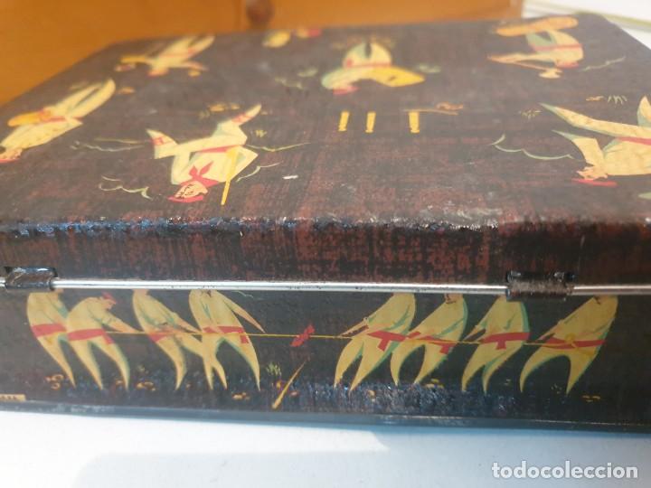 Cajas y cajitas met&aacute;licas: CAJA BOMBONES GOYA - Foto 3