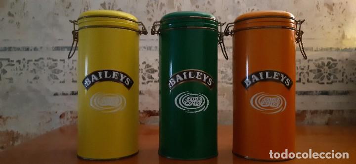 Cajas y cajitas met&aacute;licas: 9 LATAS BAILEYS - Foto 3