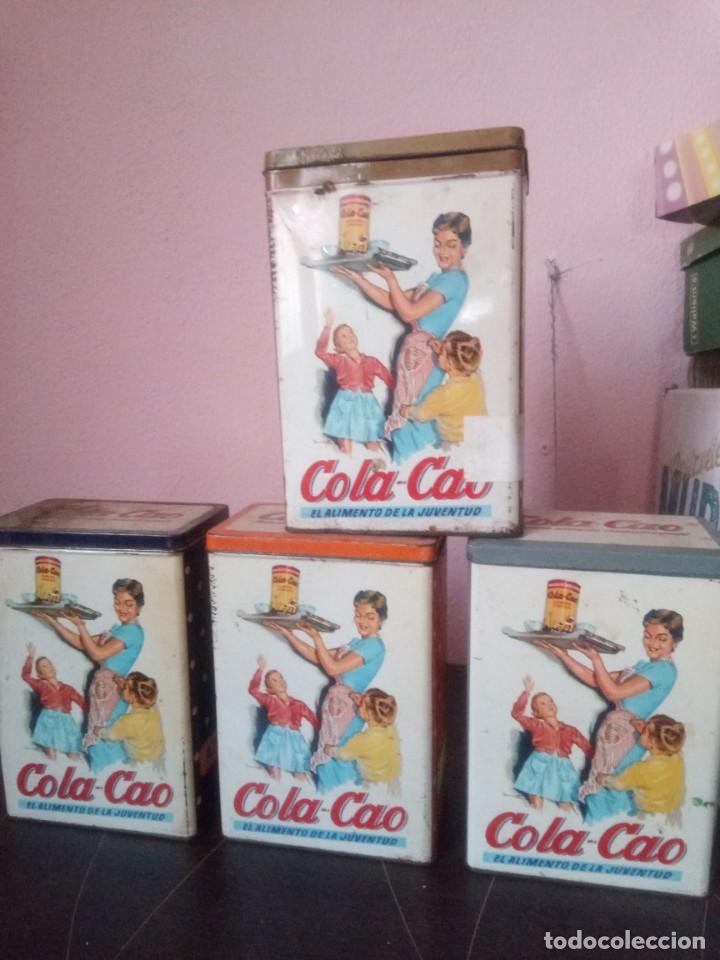 Cajas y cajitas met&aacute;licas: Lote de lata de cola cao
