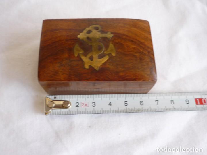 Cajas y cajitas met&aacute;licas: Cajita de madera con ancla de bronce - Foto 9