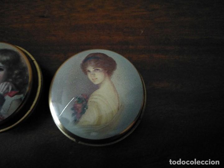 Cajas y cajitas met&aacute;licas: Pareja de pastilleros. - Foto 3